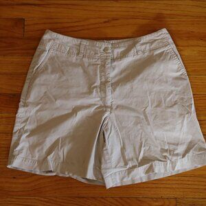 Vintage Eddie Bauer Womens Shorts Size 10 fits like a modern size 6
